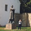 A. Przewoznik Lenin szoborral
